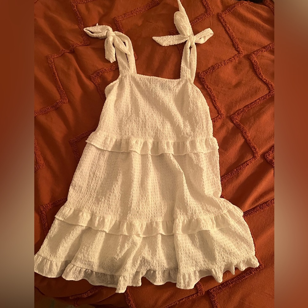 White tiered ruffle dress small